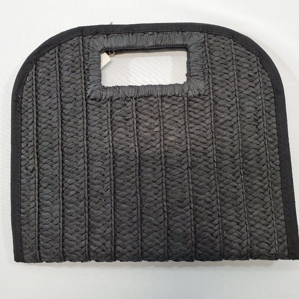 Straw/Rattan clutch with handle New With Tags